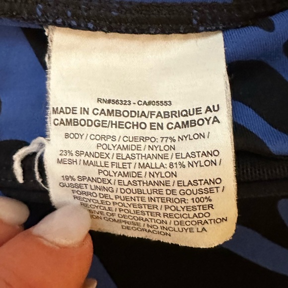 Nike Dri-Fit Running Capris - Picture 4 of 8